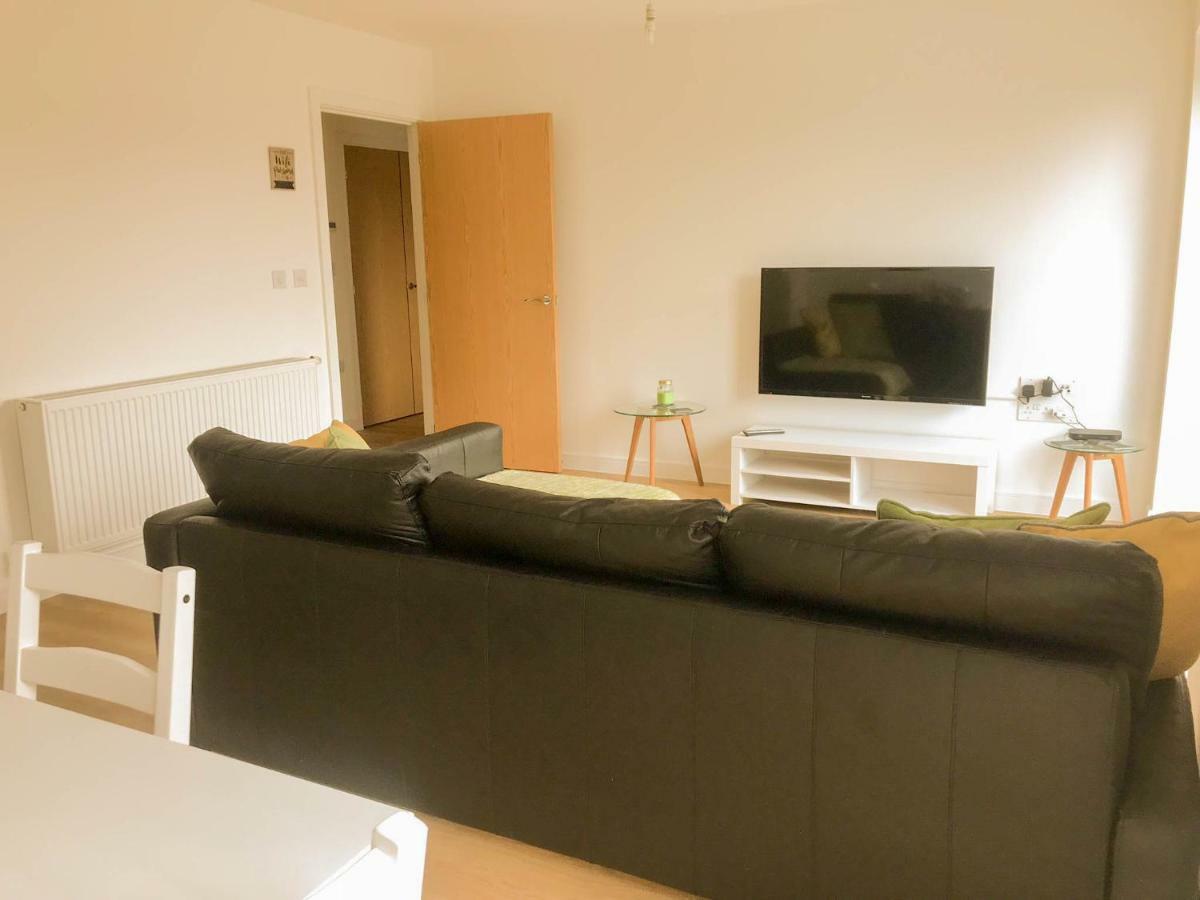 City Centre Apartment Portsmouth Buitenkant foto