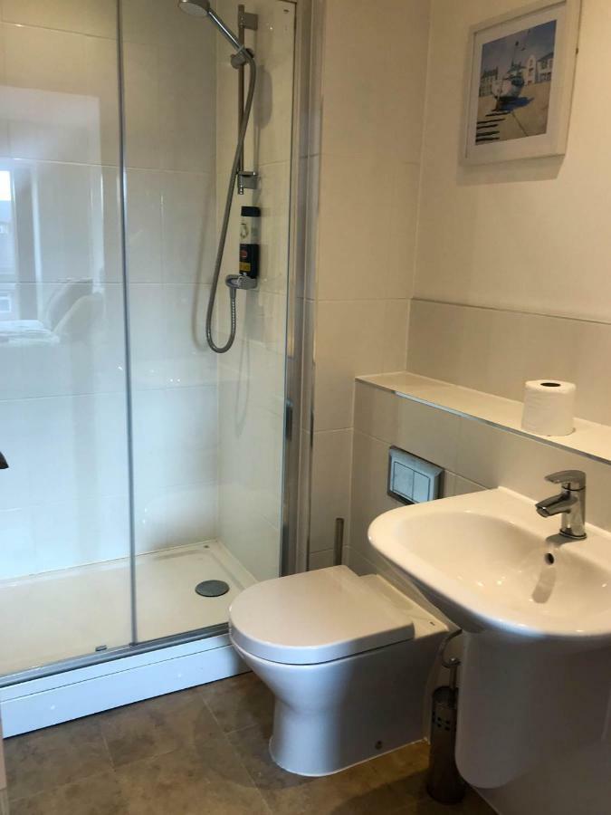 City Centre Apartment Portsmouth Buitenkant foto