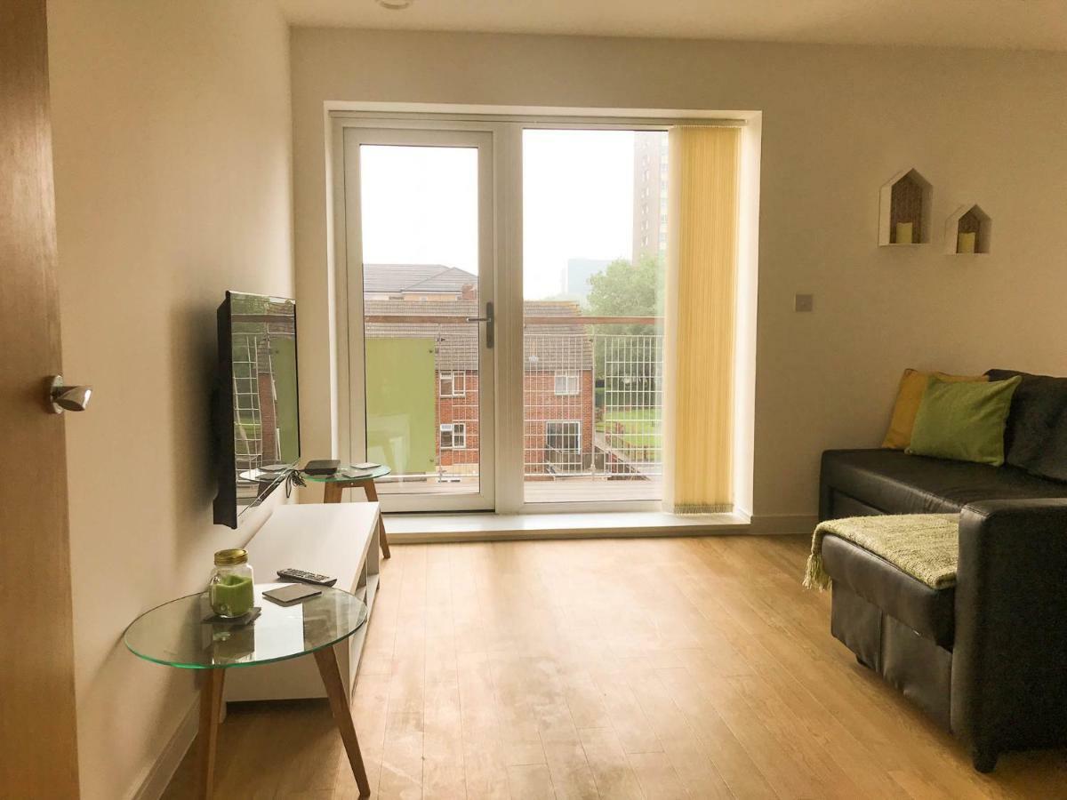 City Centre Apartment Portsmouth Buitenkant foto