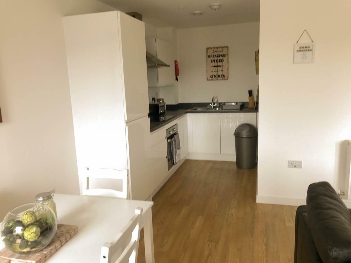 City Centre Apartment Portsmouth Buitenkant foto