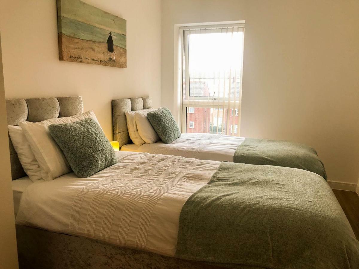 City Centre Apartment Portsmouth Buitenkant foto