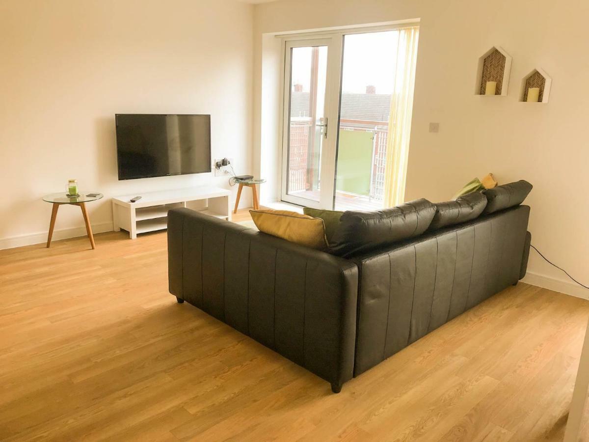 City Centre Apartment Portsmouth Buitenkant foto